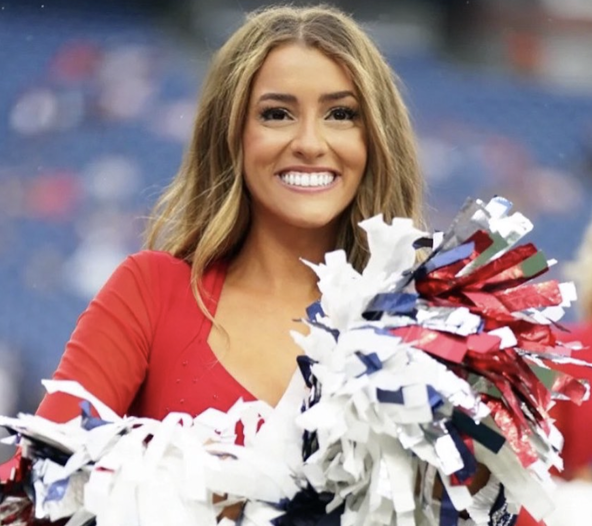 Best Images from The New England Patriots Cheerleaders Swimsuit