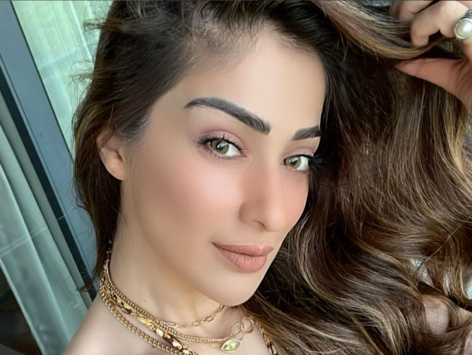 Raai Laxmi Shares Swimsuit Photo as "Water Baby"