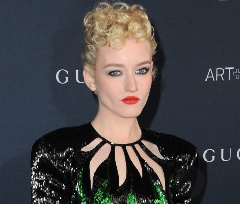 Ozark's Julia Garner Shares Swimsuit Photo From Portofino