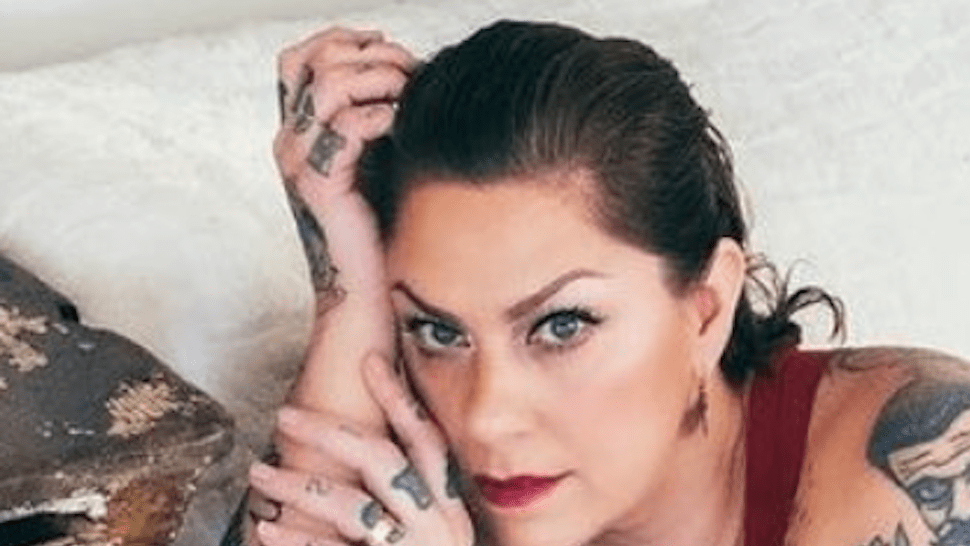 American Pickers Danielle Colby Shares Swimsuit Photo From Fiancé 