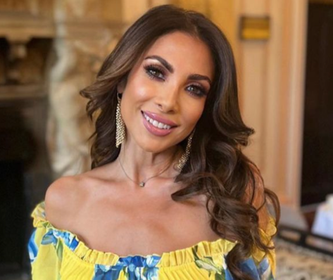 Britain's Got Talent's Francine Lewis Shares Swimsuit Photo Getting "Vitamin Sea"