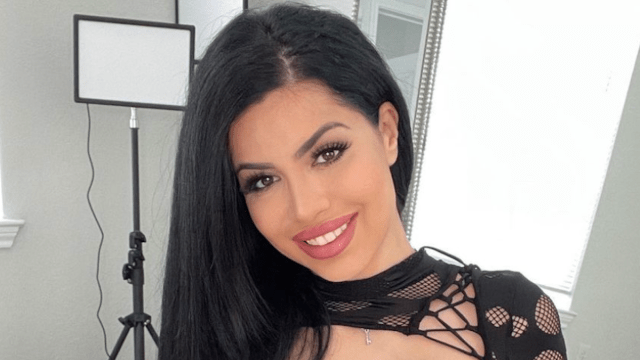 Larissa.Santos.Lima.Main