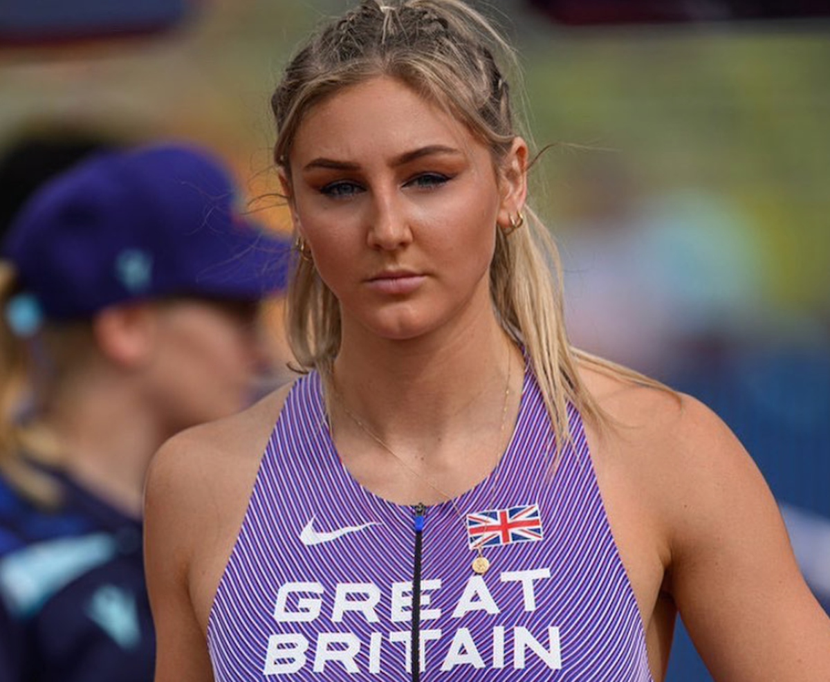 Molly Caudery women Pole Vault