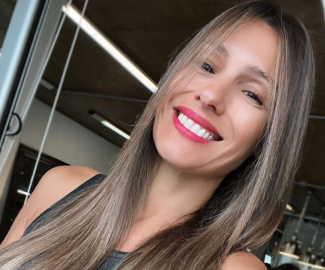 Pampita Shares Swimsuit Photos Looking "Wow"