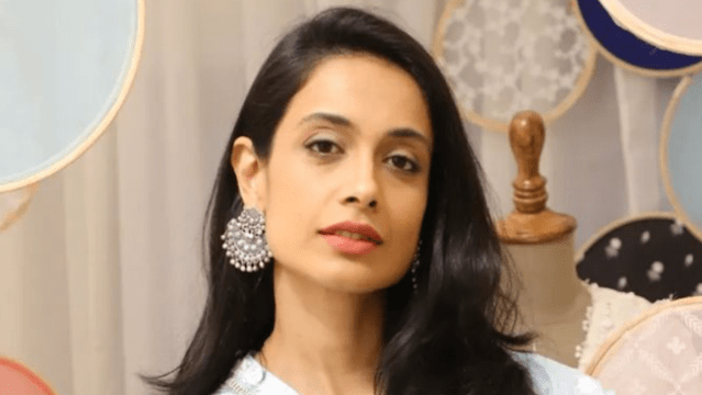Sarah.Jane.Dias