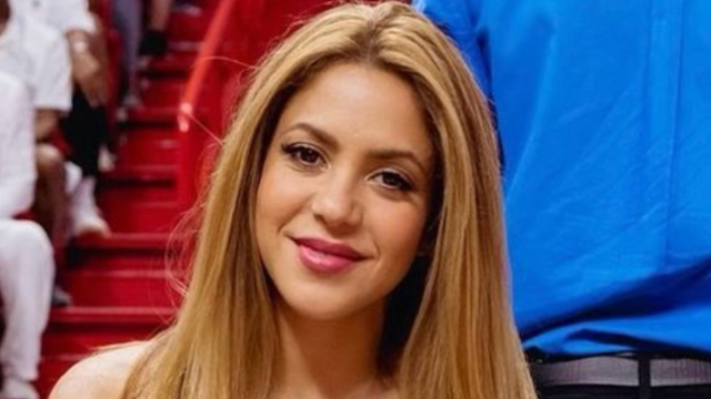 Shakira.2
