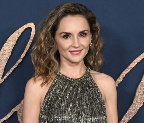 Hallmark Star Rachael Leigh Cook Shares Swimsuit Photo of “What a Ride”