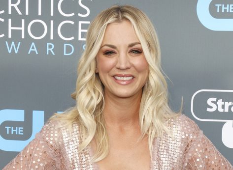 11 Amazing Bodies of Kaley Cuoco and Friends