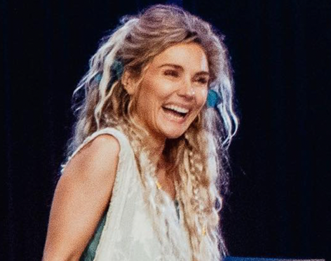 Nashville Star Clare Bowen Young Shares Swimsuit Photo in "Sunshine"