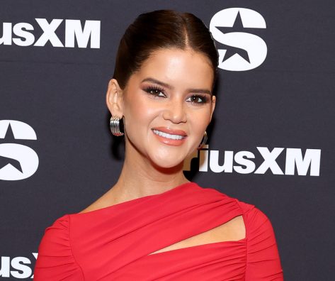Maren Morris Shares Swimsuit Photo of "Peace of Mind"