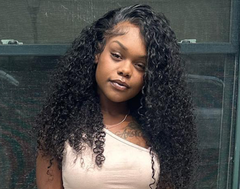 Teen Mom's Kiaya Elliott Shares Swimsuit Photo of Weight Loss