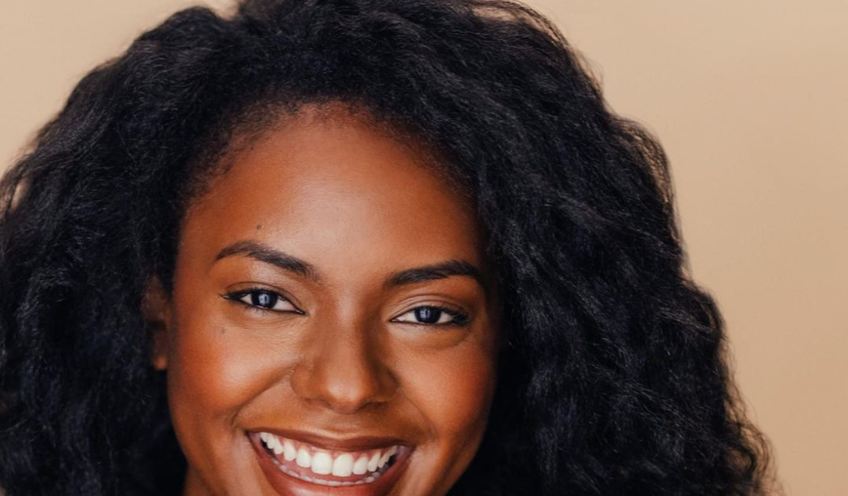 The Good Doctor Star Summer Brown Shares Swimsuit Photo of “Birthday