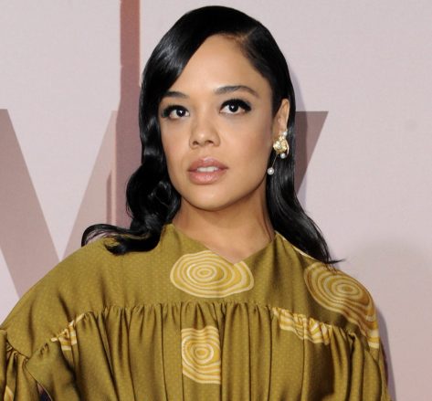 Avengers: Endgame Star Tessa Thompson Shares Swimsuit Photo of "Sweater Weather"