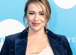 Alyssa Milano Shares Swimsuit Photo From "Thanksgiving Vacation"