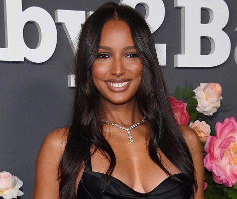 Victoria's Secret Angel Jasmine Tookes Shares Swimsuit Photo From the Maldives