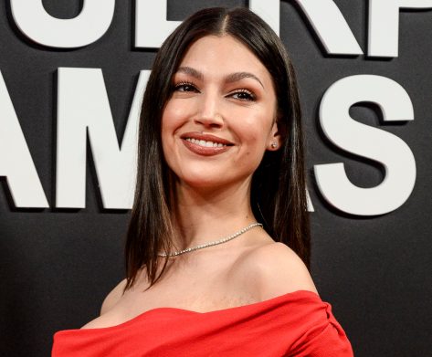 Money Heist Star Úrsula Corberó Shares Swimsuit Photo Saying "Roll Like This"