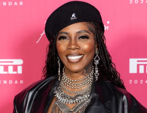 Tiwa Savage Shares Swimsuit Photo on Fire