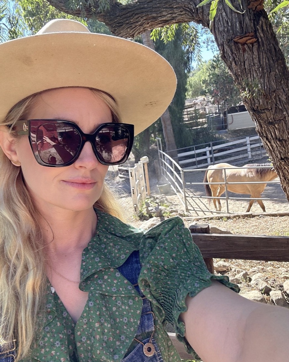 The Neighborhood Star Beth Behrs Shares Swimsuit Photo of