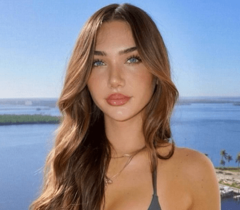 Influencer Olivia Mogan Shares Swimsuit Video From the Beach