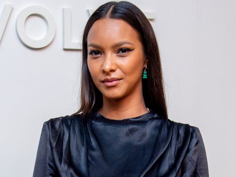 Lais Ribeiro In Two-Piece Workout Gear Shares Full-Body Workout