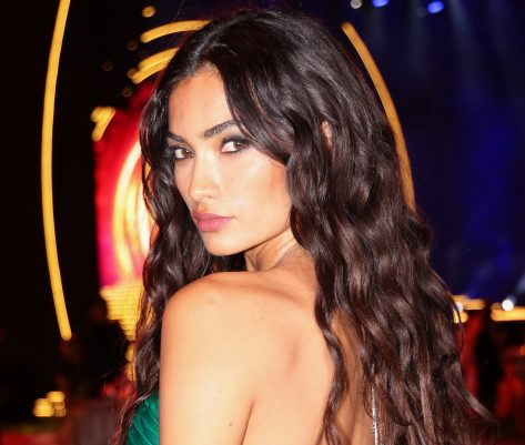 Model Kelly Gale Poses in Swimsuit in "Hot Tub Sesh"