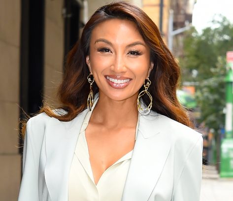 Jeannie Mai Shares Swimsuit Photo in the Snow "Cuz She Can"