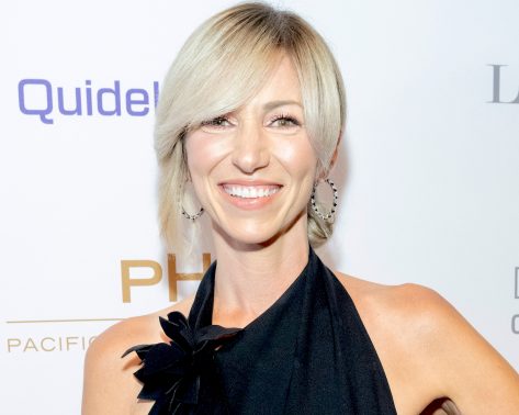 Debbie Gibson Shares Swimsuit Photo as She Waves Goodbye to 2023