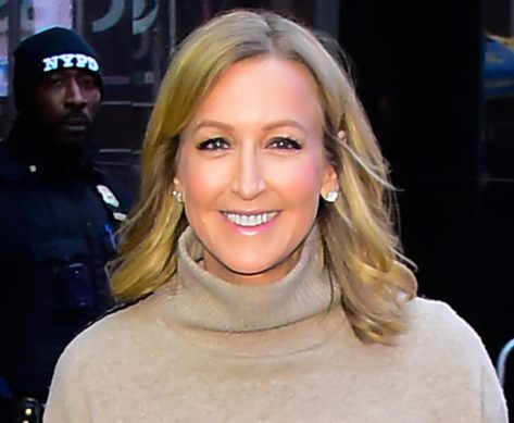 Lara Spencer Stuns in Swimsuit "Feeling Good"