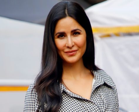 Katrina Kaif in Workout Gear Says it's "Tiger Time" in Workout Video