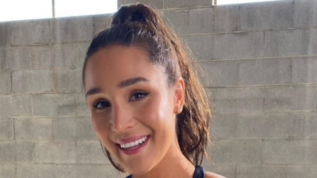 Kayla.Itsines.Main