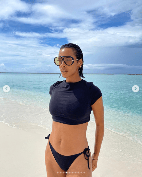 Rochelle Humes In Bikini Shares “24 Hours In The South Of France”