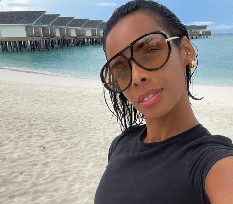 Rochelle Humes Looks Superfit in 7 New Swimsuit Photos She Just Shared