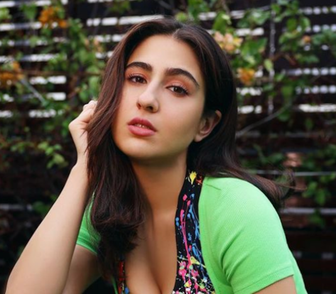 Sara Ali Khan in Workout Gear Reveals Her Workout Routine