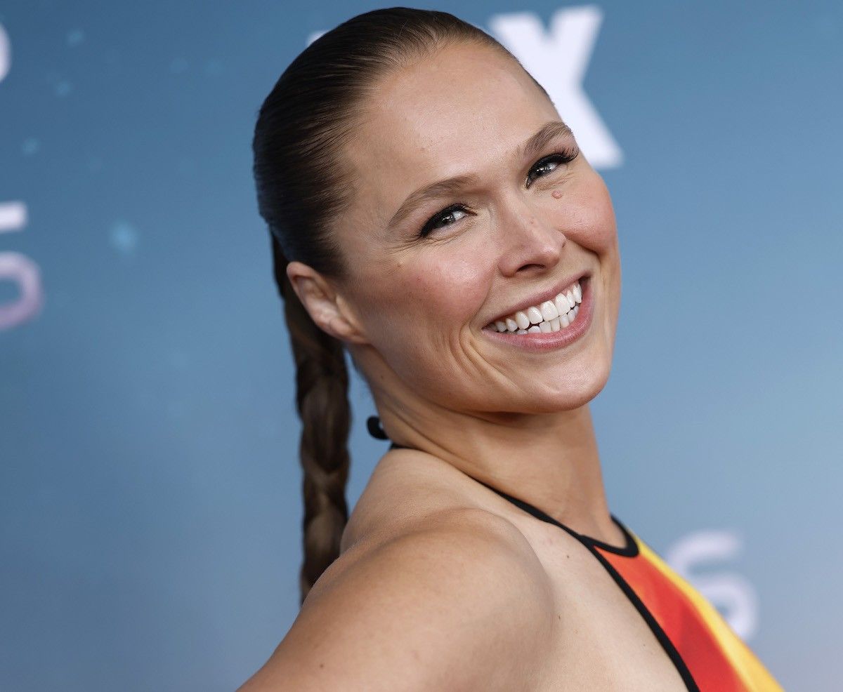 Ronda Rousey in Workout Gear Says “Finally Some Rain”