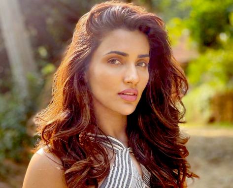 Akshara Gowda Shows Off Fit Figure Saying "Breakfast is Served"