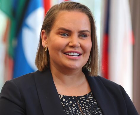 Tennis Pro Jelena Dokic Shows Off Her "Size 16" Figure: "I Love My Body"