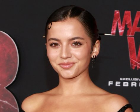 Superman's Isabela Merced in Two-Piece Workout Gear Says "Hold On"