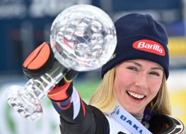 Pro Skier Mikaela Shiffrin In Workout Gear Shares Gym Selfie "On the Road"