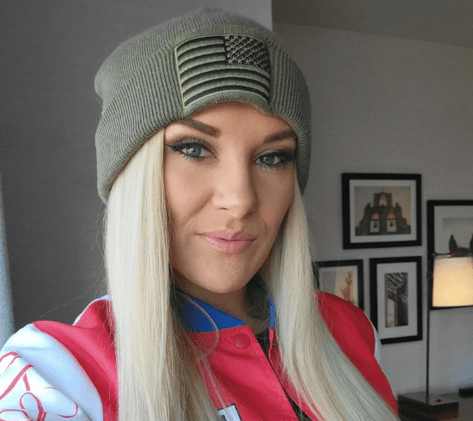 WWE Star Lacey Evans In Workout Gear Says "Rise and Grind!"