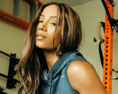 Mercedes Varnado in Workout Gear Shares a New Gym Selfie