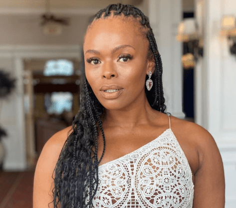 Unathi in Two-Piece Workout Gear Says "Remember to Have Fun"