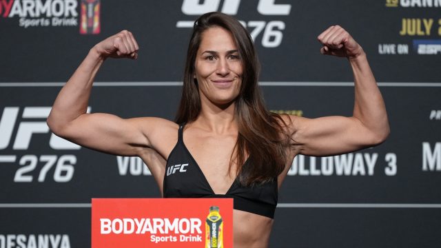 UFC 276 Official Weigh in