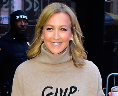 Lara Spencer in Workout Gear Hits the Tennis Court