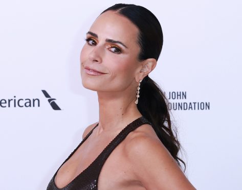 Jordana Brewster In Two-Piece Workout Gear Lifts Heavy Weights