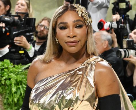 Serena Williams In One-Piece Workout Gear Tries On Denim Skirt