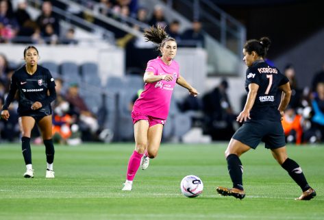 Alex Morgan in Workout Gear Says "It's Good to be Back"