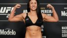 Carla Esparza in Two-Piece Workout Gear Shows Off "Common Mistakes"