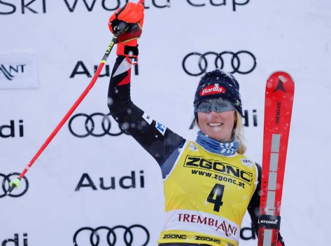 Olympian Mikaela Shiffrin in Two-Piece Workout Gear is “Back Home”