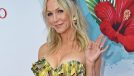 Jennie Garth in Workout Gear is "Fit at 50" Doing Full-Body Workout