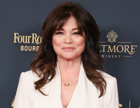 Valerie Bertinelli In Workout Gear Thanks Fans While Taking a Walk